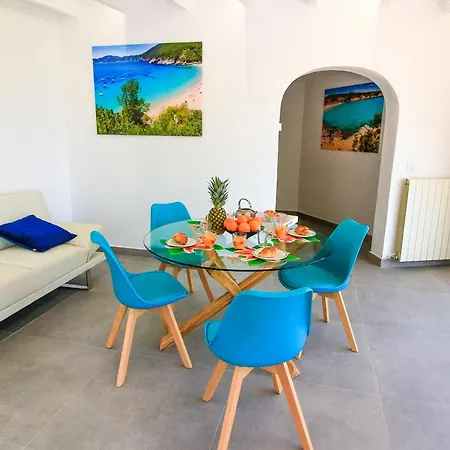 Denia, 5 Dormitorios, 10 Personas - Es-262-10 Villa Dénia